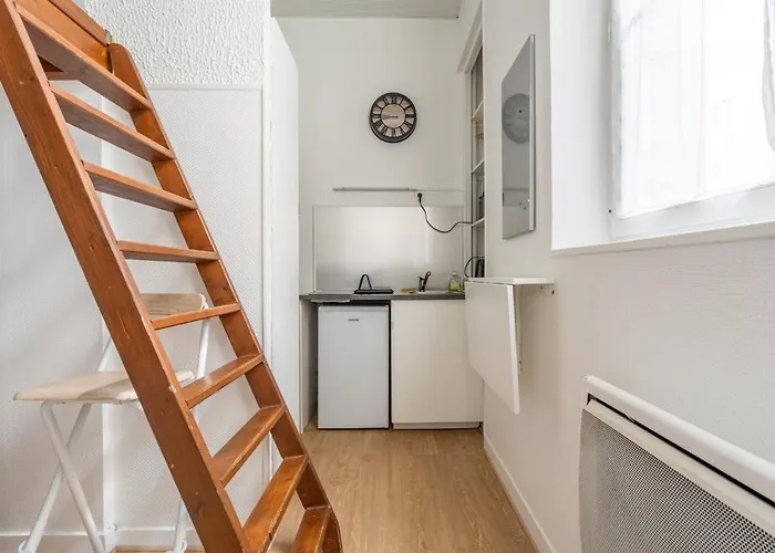 La Parenthese Wifi 1 Min Gare *