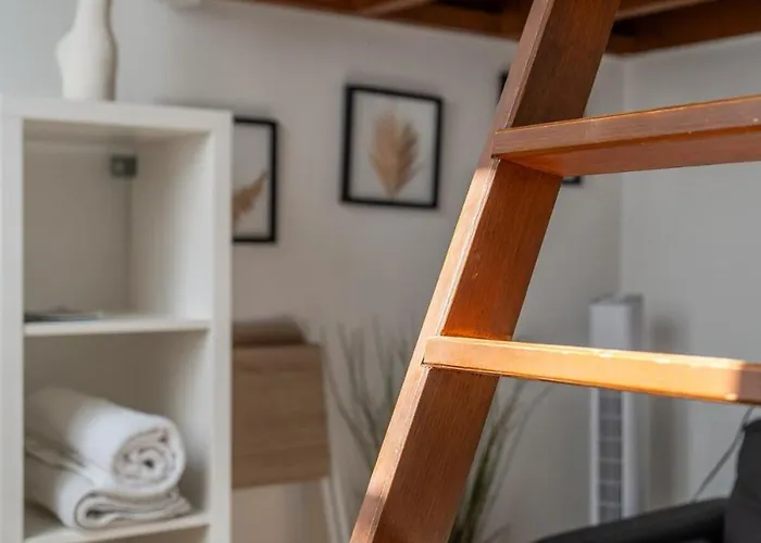 Апартаменты La Parenthese Wifi 1 Min Gare